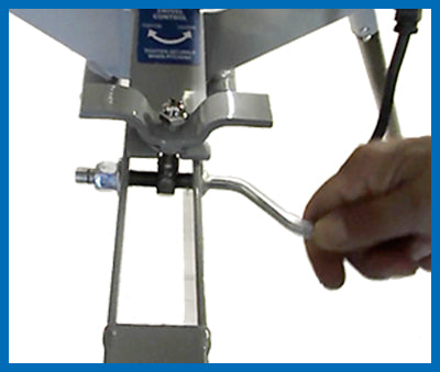 *Hack Attack Baseball Pitching Machine (Free Shipping)